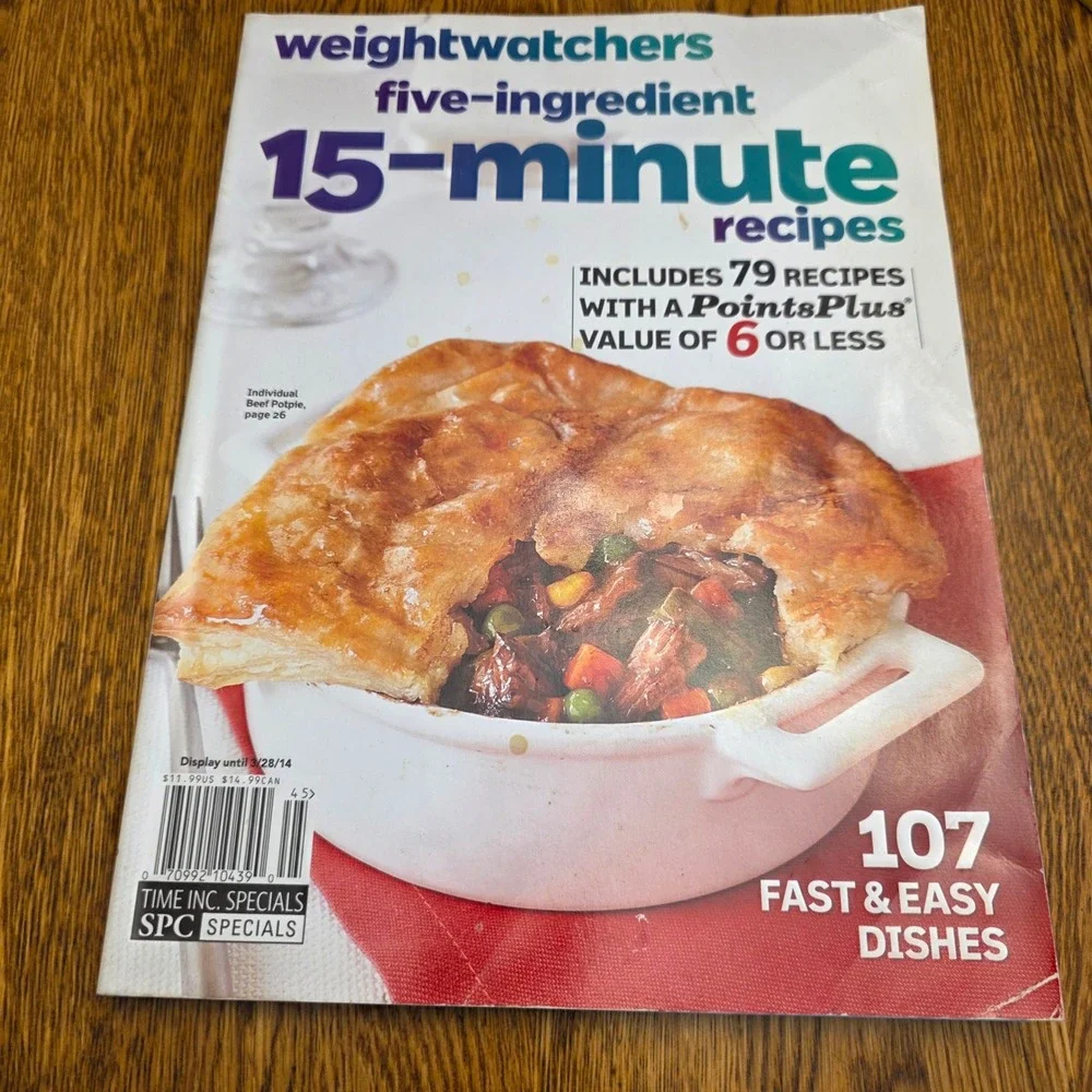 Weight Watchers Magazine Bundle 15-Minute & Top-Rated Recipes PointsPlus 2 Books